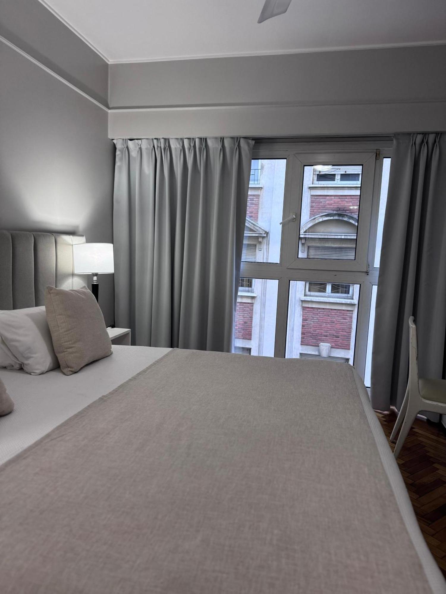 Hotel Facon Grande Buenos Aires Esterno foto
