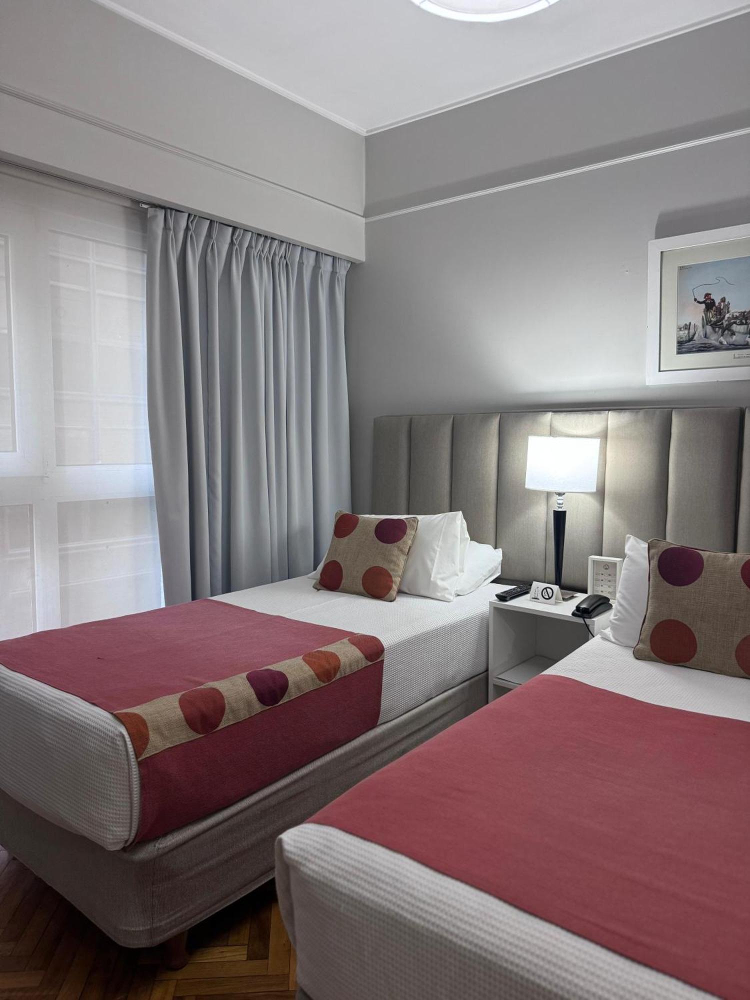 Hotel Facon Grande Buenos Aires Esterno foto